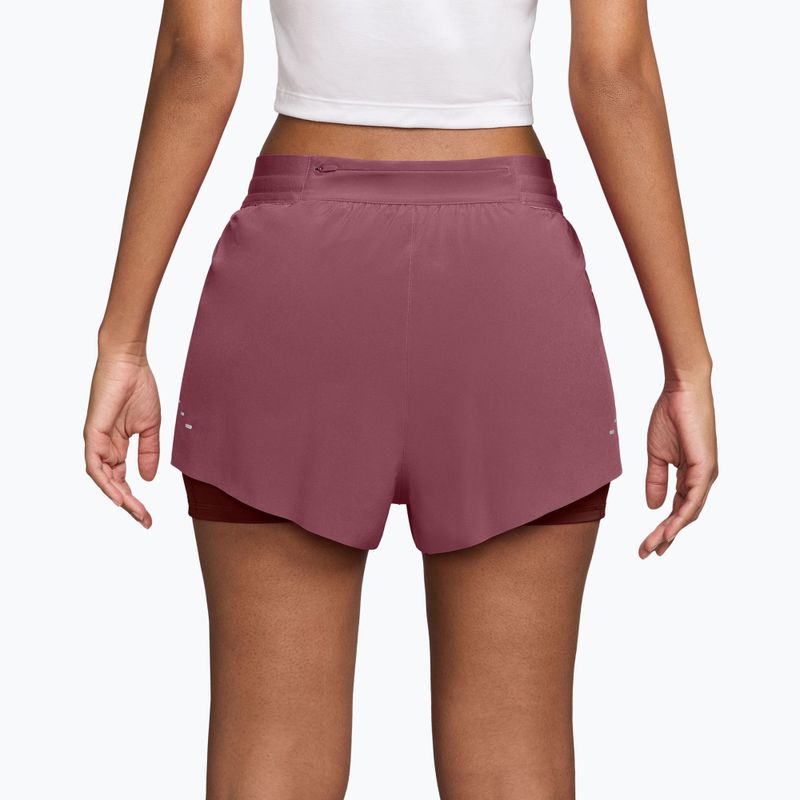 Pantaloni scurți de alergare pentru femei Nike Swift Mid-Rise 2in1 pink smoke/mystic dates 2