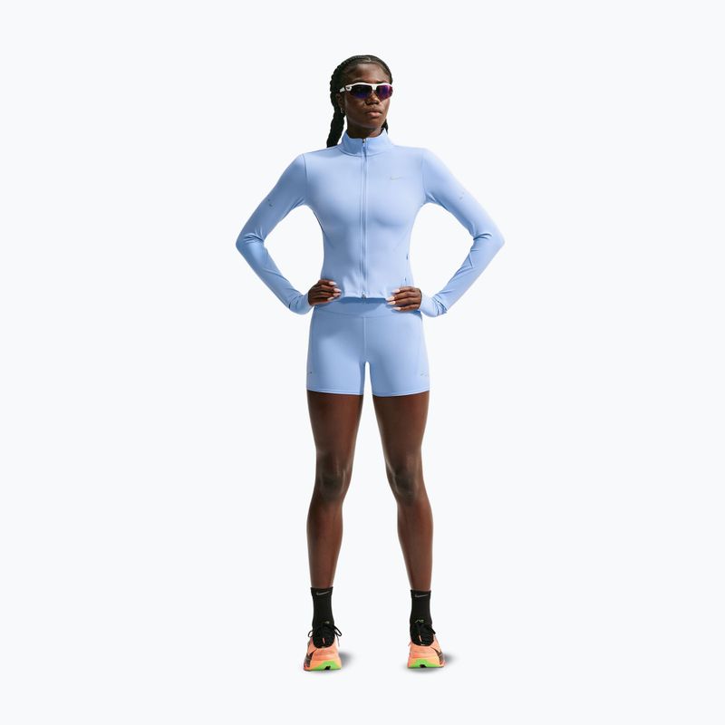 Pantaloni scurți de alergare pentru femei Nike Swift aluminum 2