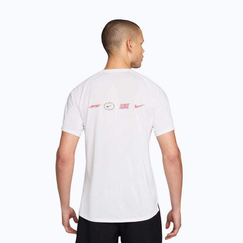 Tricou de alergare pentru bărbați Nike Stride white 2