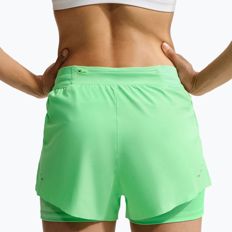 Pantaloni scurți de alergare pentru femei Nike Swift Mid-Rise 2in1 illusion green 6