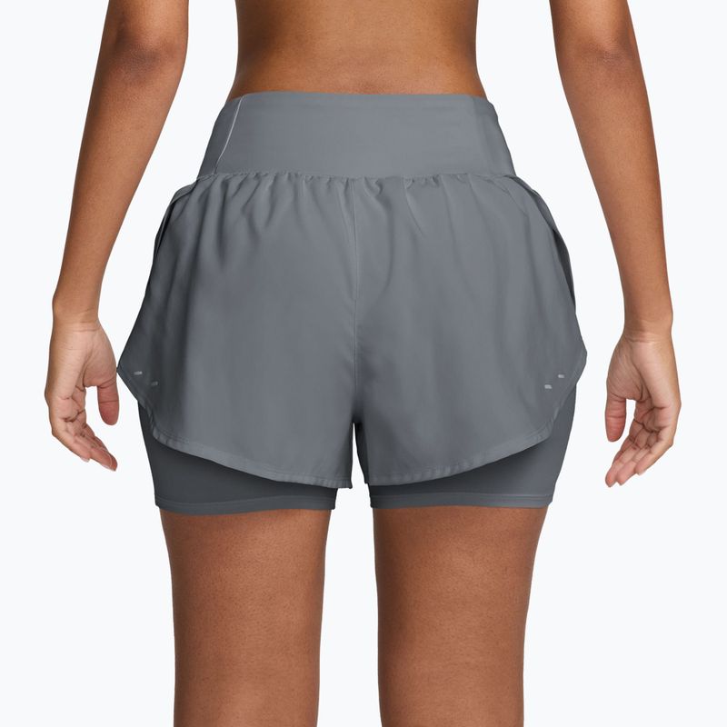 Pantaloni scurți de alergare pentru femei Nike Tempo Flow cool grey/cool grey 2