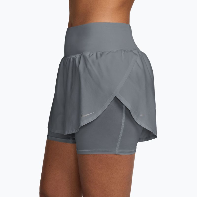 Pantaloni scurți de alergare pentru femei Nike Tempo Flow cool grey/cool grey 3