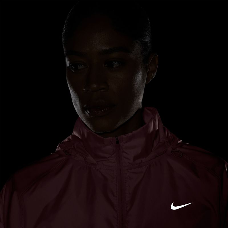 Geacă de alergare pentru femei Nike Tempo Repel pink smoke 4