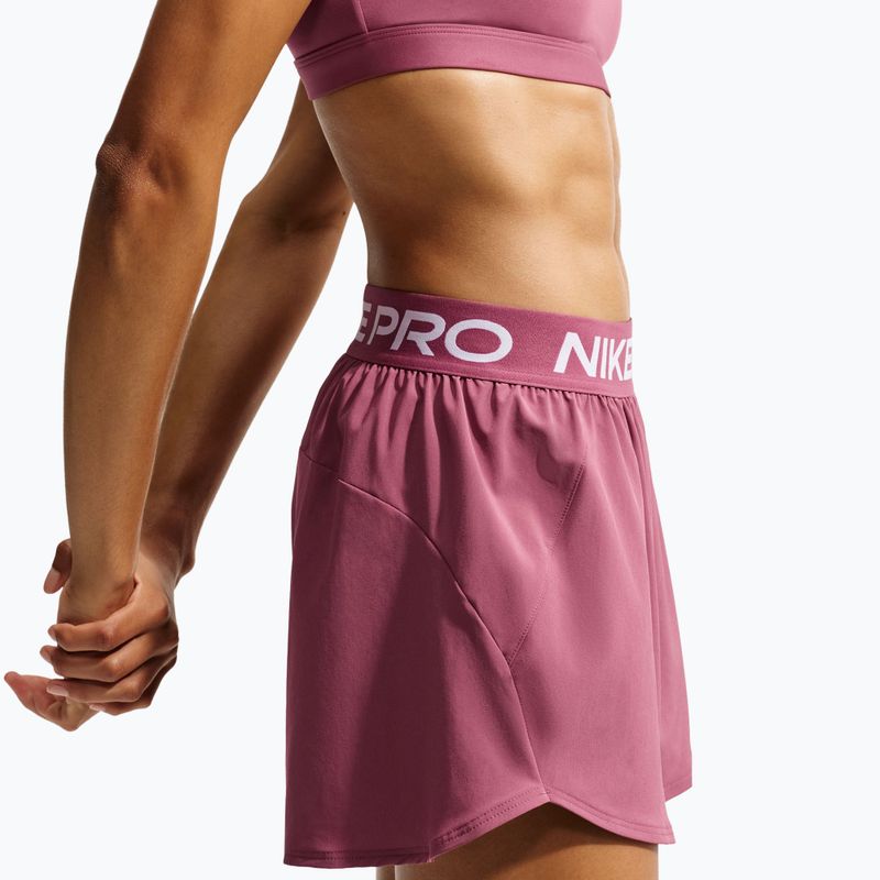 Pantaloni scurți de antrenament pentru femei Nike Pro pink smoke/white 5
