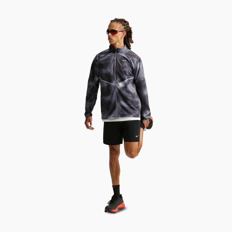 Geacă de alergare pentru bărbați Nike Miler black/smoke grey 2