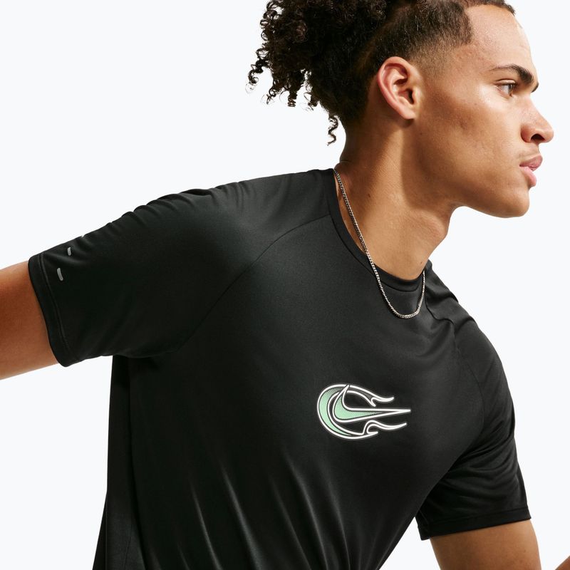 Tricou de alergare pentru bărbați Nike Stride black 5