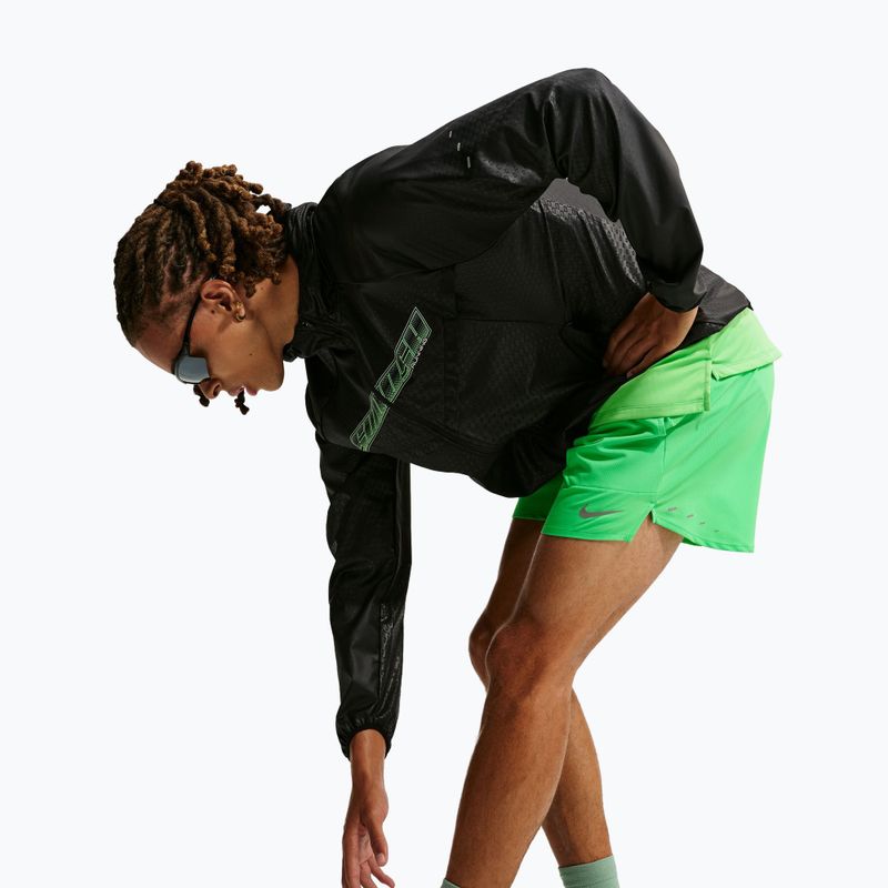 Pantaloni scurți bărbați Nike Stride Dri-Fit Brief-Lined 5" green spark 4