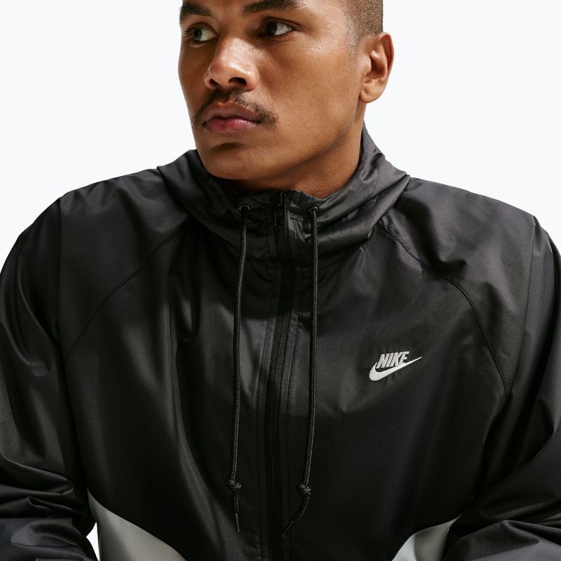 Geacă pentru bărbați Nike Windrunner Black/Sail/Sail 4