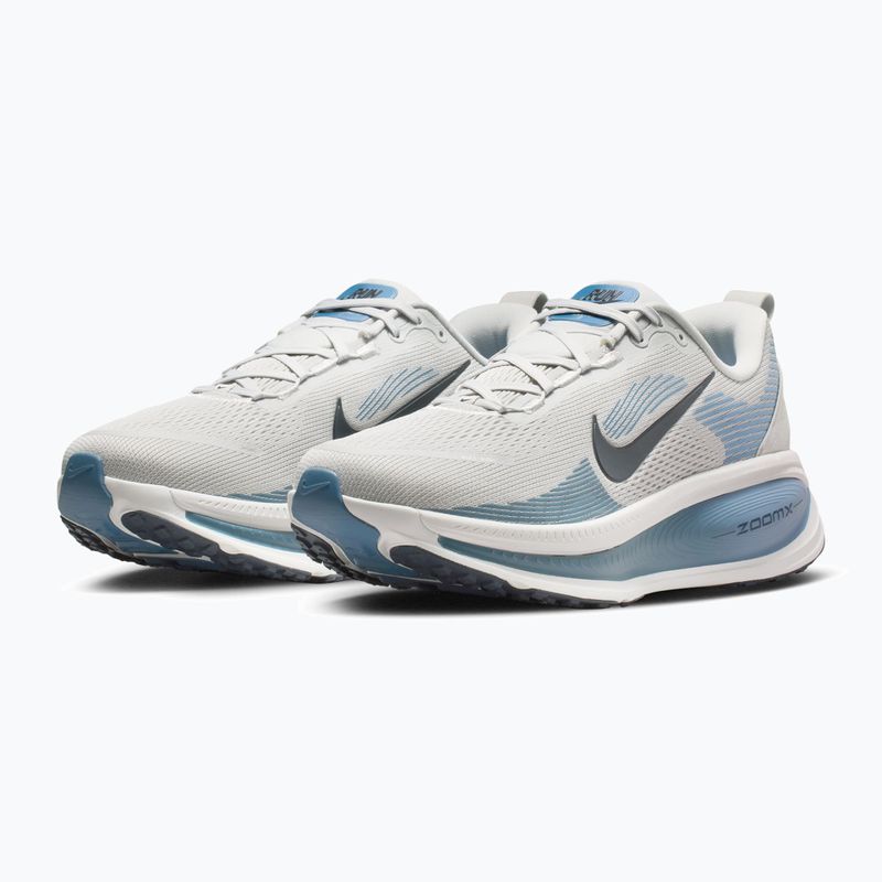 Încălțăminte de alergare pentru bărbați Nike Vomero 18 grey fog/off white/dark obsidian 3