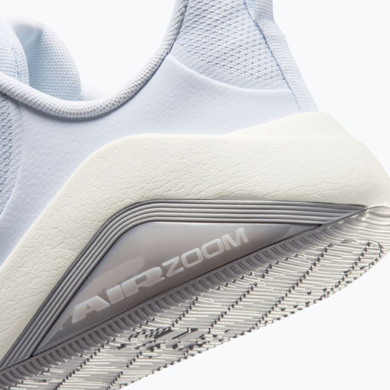 Încălțăminte de antrenament pentru femei Nike Bella 7 football grey/sail/metallic cool grey 6