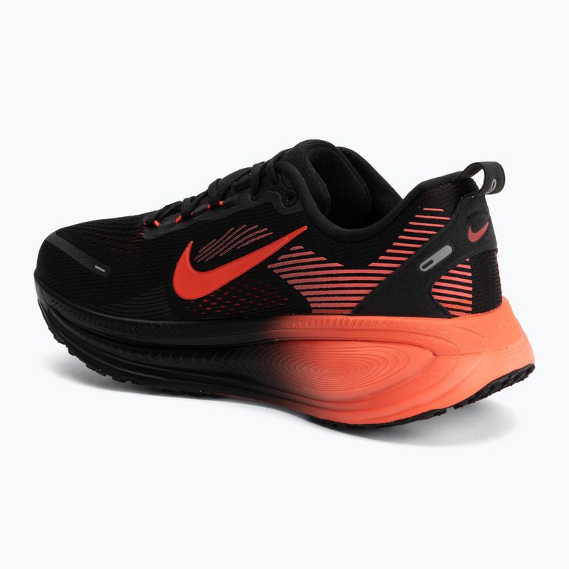 Încălțăminte de alergare pentru bărbați Nike Vomero 18 black/university red/bright crimson 3