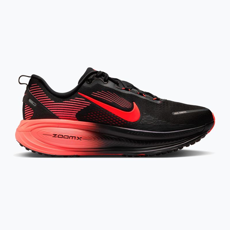 Încălțăminte de alergare pentru bărbați Nike Vomero 18 black/university red/bright crimson