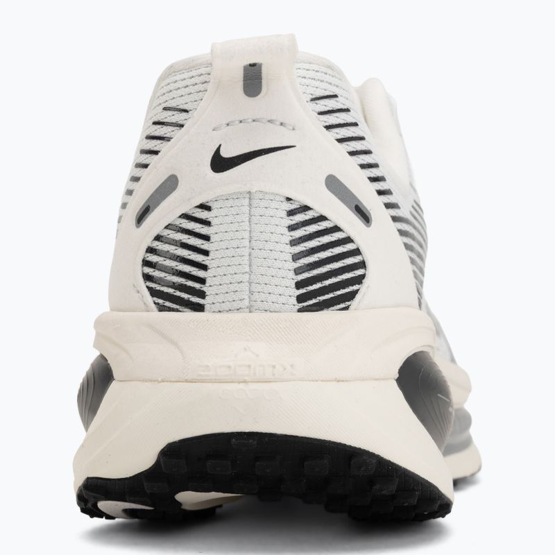 Încălțăminte de alergare pentru femei Nike Vomero 18 summit white/sail/metallic silver 6