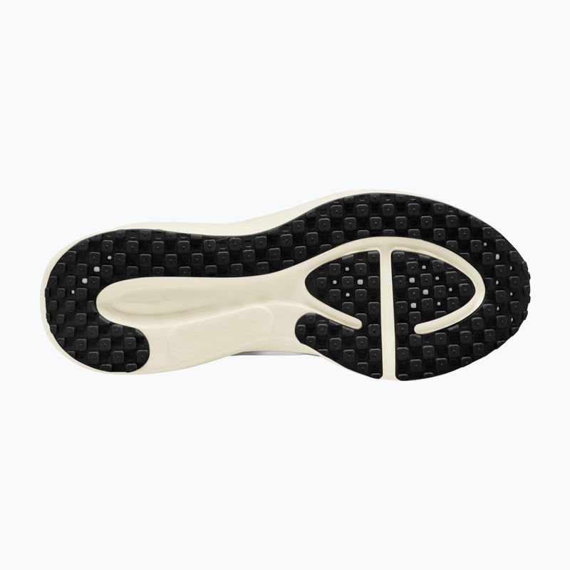 Încălțăminte de alergare pentru femei Nike Revolution 8 EasyOn white/sail/black/metallic silver 3
