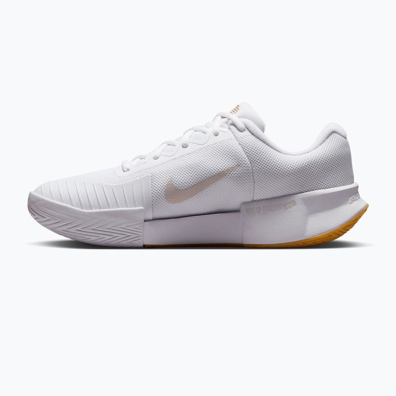 Încălțăminte de tenis pentru femei Nike GP Challenge Pro white/summit white/linen/light orewood brown 2