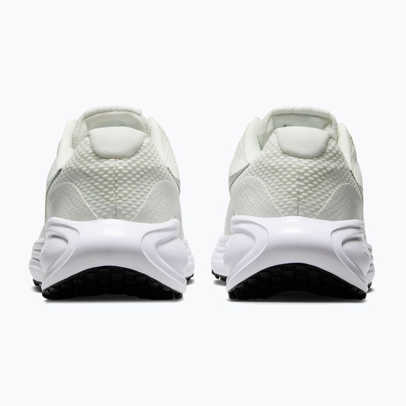 Încălțăminte de alergare pentru femei Nike Revolution 8 sail/white/black/metallic silver 6