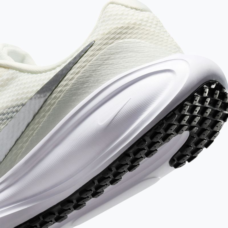 Încălțăminte de alergare pentru femei Nike Revolution 8 sail/white/black/metallic silver 8
