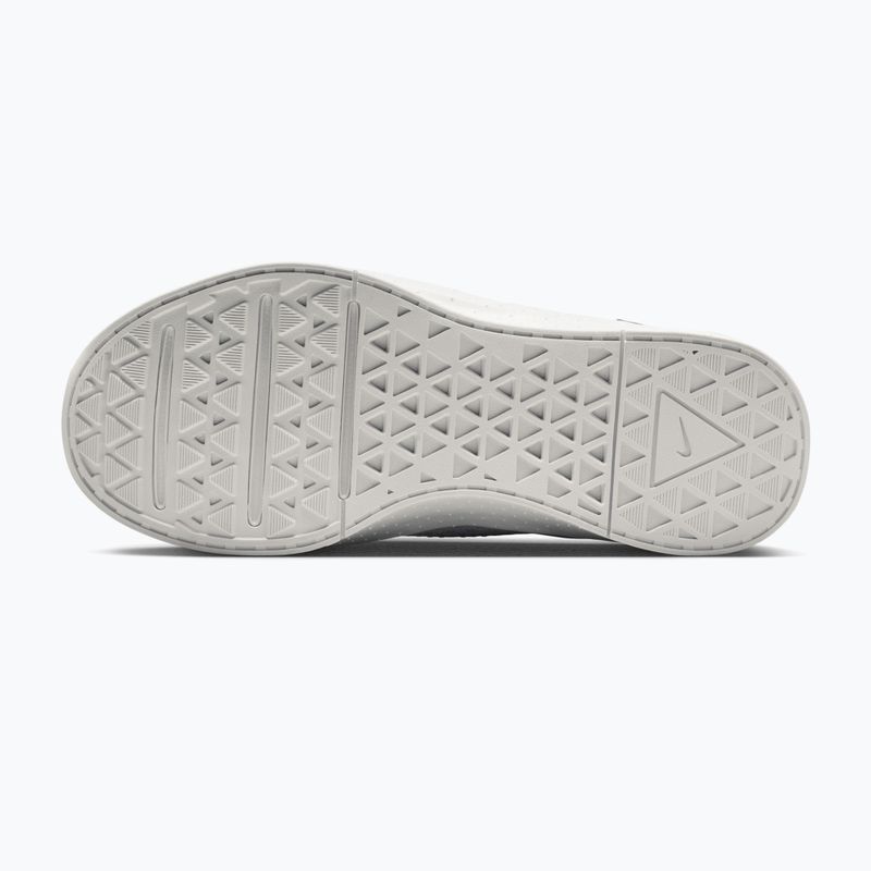 Încălțăminte de antrenament pentru femei Nike MC Trainer 4 football grey/aluminum/off white/black 6