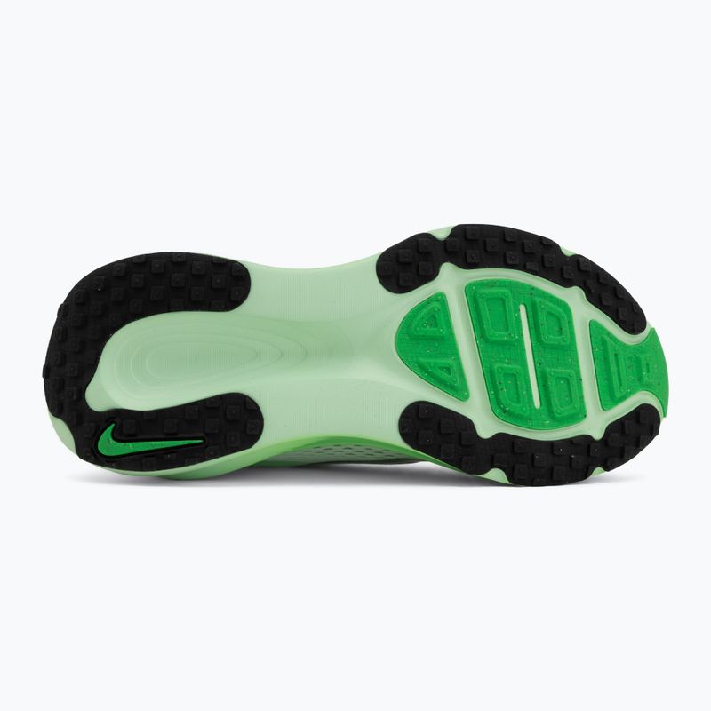 Încălțăminte de alergare pentru femei Nike Vomero 18 white/illusion green/metallic silver 4