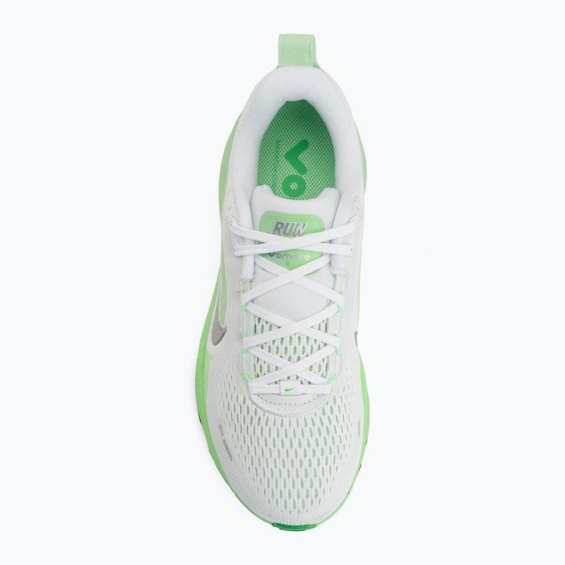 Încălțăminte de alergare pentru femei Nike Vomero 18 white/illusion green/metallic silver 5