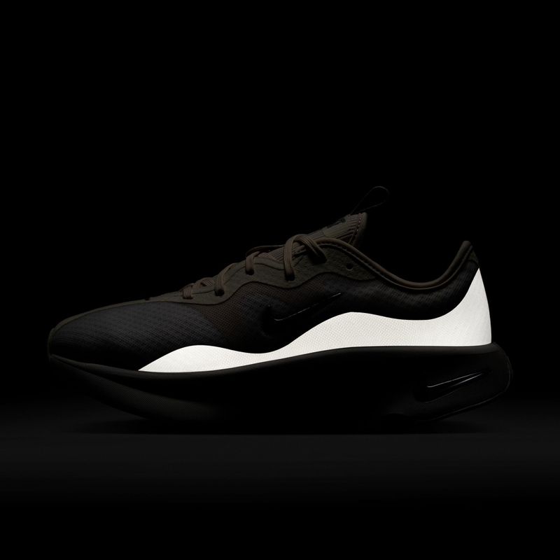 Încălțăminte pentru femei Nike Motiva 2 summit white/phantom/metallic silver 9