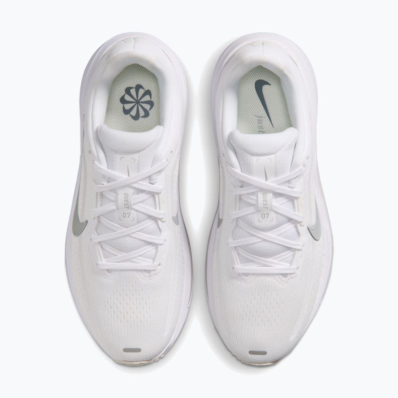 Încălțăminte de alergare pentru femei Nike Quest 7 white/vast grey/vast grey/wolf grey 5