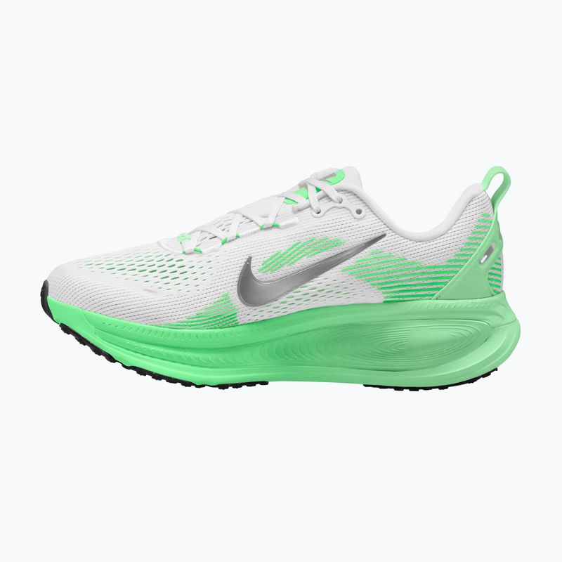 Încălțăminte de alergare pentru femei Nike Vomero 18 white/illusion green/metallic silver 2