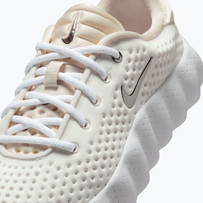 Încălțăminte pentru femei Nike Mind 002 summit white/phantom/metallic silver 5