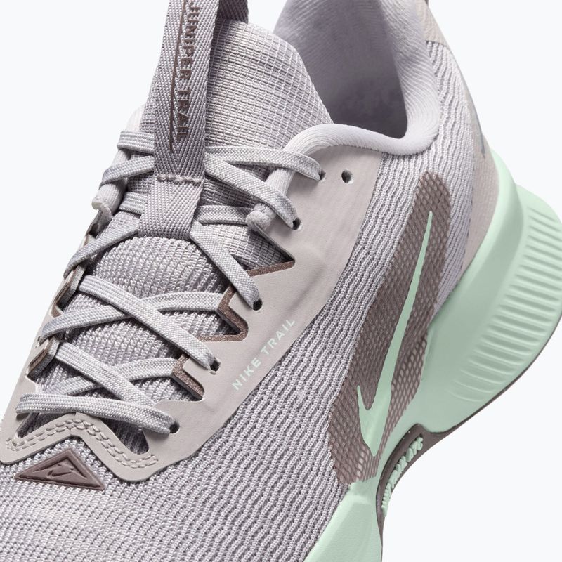 Încălțăminte de alergare pentru femei Nike Juniper Trail 3 silver lilac/tattoo/barely green 5
