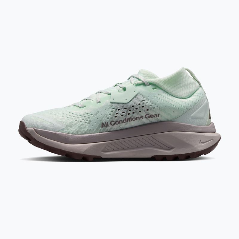 Pantofi de alergare pentru femei Nike ACG Zegama Trail barely green/Tattoo/Silver Lilac 2
