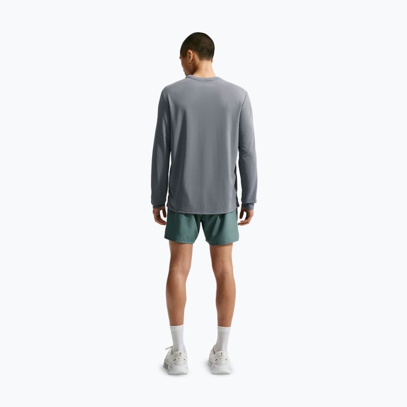 Longsleeve de alergare pentru bărbați Nike Miler Dri-Fit UV smoke grey 3