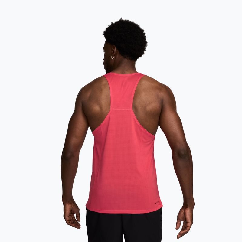 Tricou de alergare pentru bărbați Nike Fast Dri-Fit fusion red 2