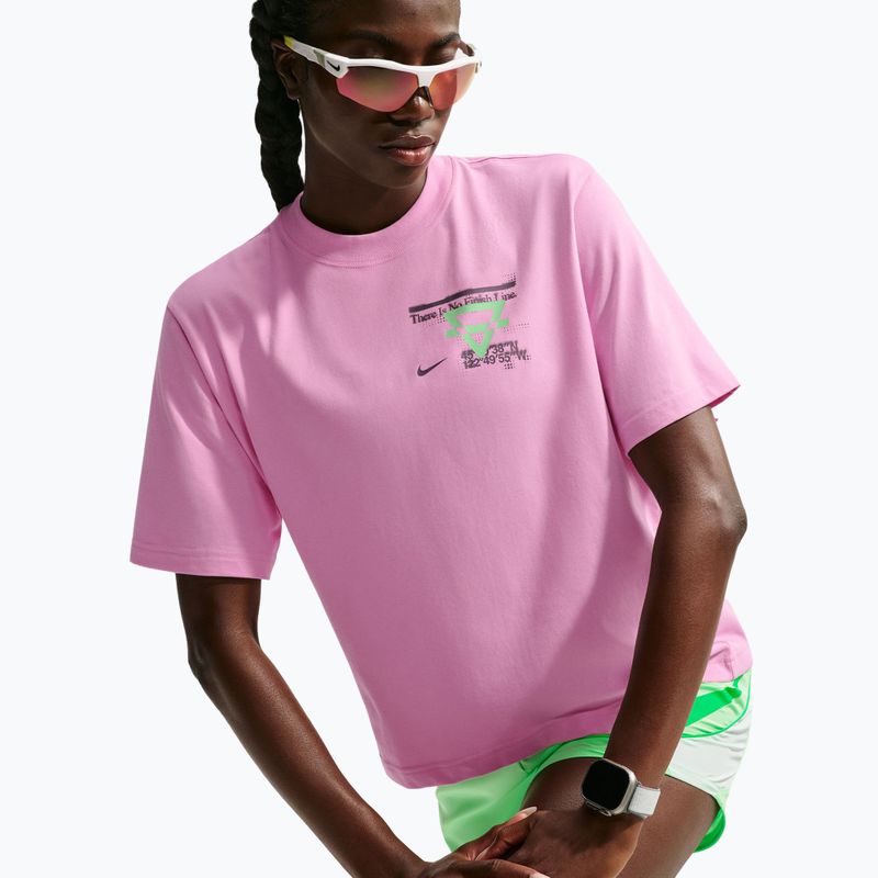 Tricou de alergare pentru femei Nike Swift Dri-Fit pink rise/illusion green 4