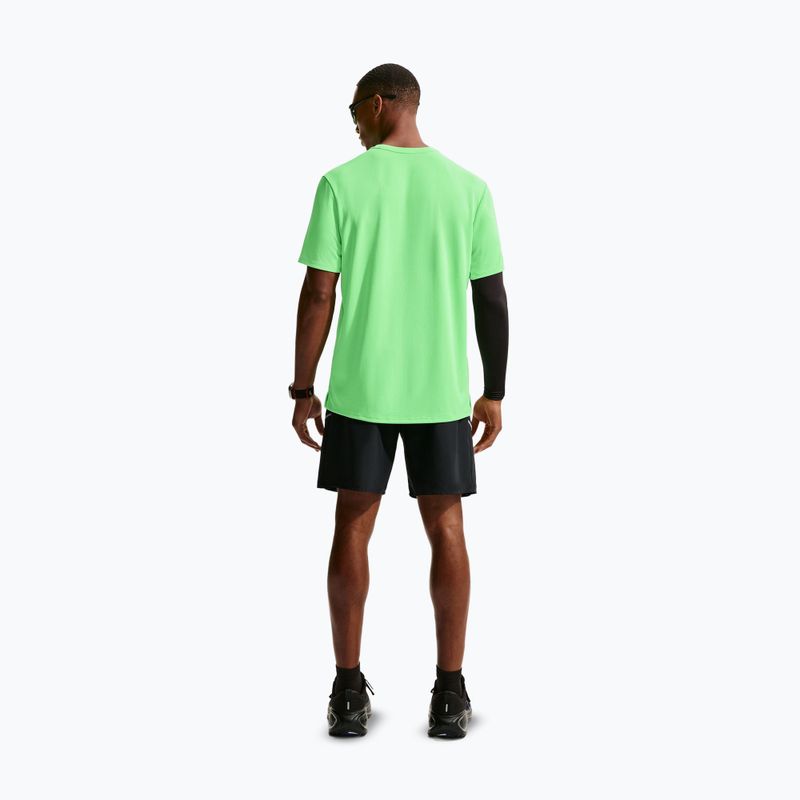 Tricou de alergare pentru bărbați Nike Miler Dri-Fit UV illusion green 3