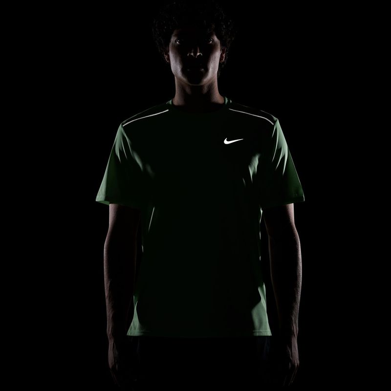 Tricou de alergare pentru bărbați Nike Miler Dri-Fit UV illusion green 7