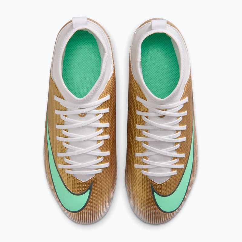 Încălțăminte de fotbal pentru copii Nike Jr. Mercurial Superfly 11 Club "Kylian Mbappé" metallic gold/green glow 4