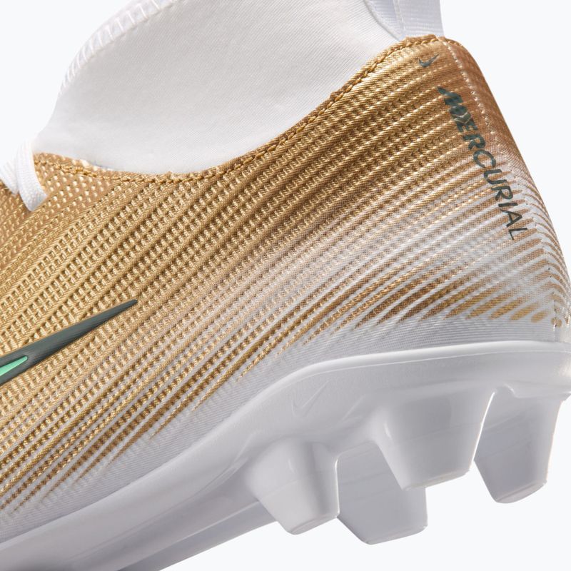 Încălțăminte de fotbal pentru copii Nike Jr. Mercurial Superfly 11 Club "Kylian Mbappé" metallic gold/green glow 6