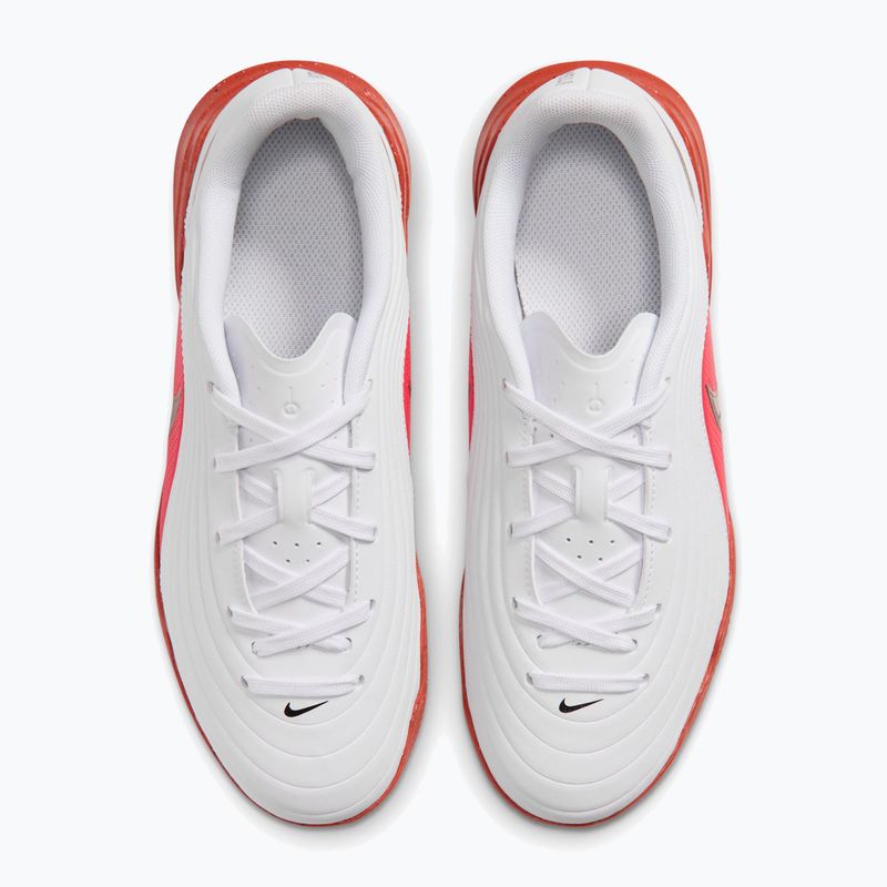 Încălțăminte de fotbal pentru copii Nike Jr. Tiempo Maestro Club white/bright crimson/blur 2