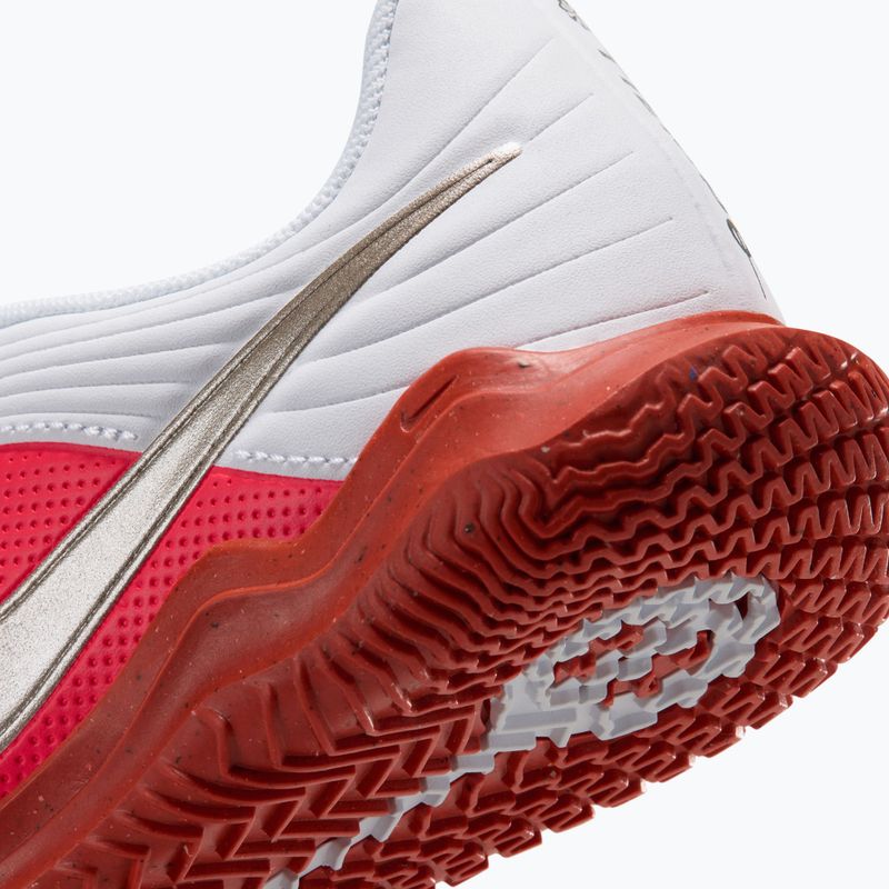 Încălțăminte de fotbal pentru copii Nike Jr. Tiempo Maestro Club white/bright crimson/blur 5