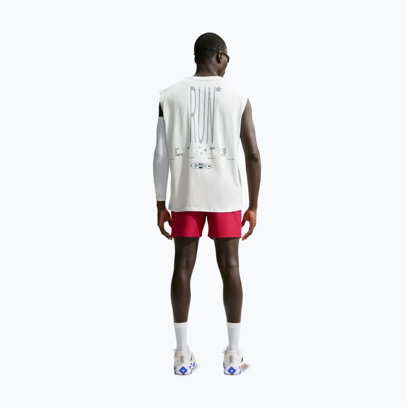 Pantaloni scurți de alergare pentru bărbați Nike Miler tough red/sport red 3