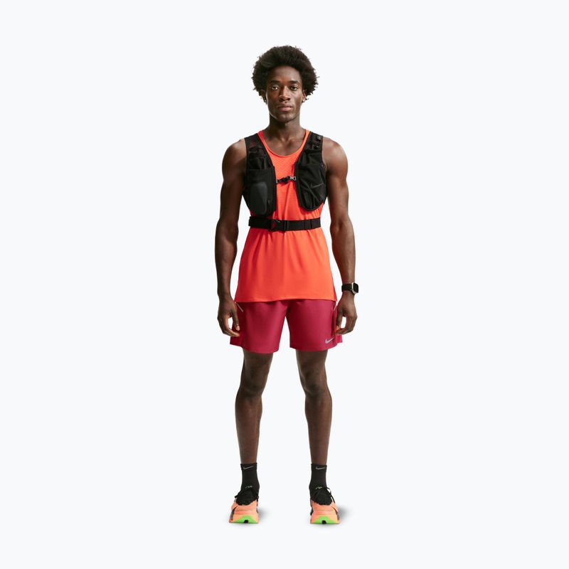 Pantaloni scurți de alergare pentru bărbați Nike Miler tough red/sport red 2
