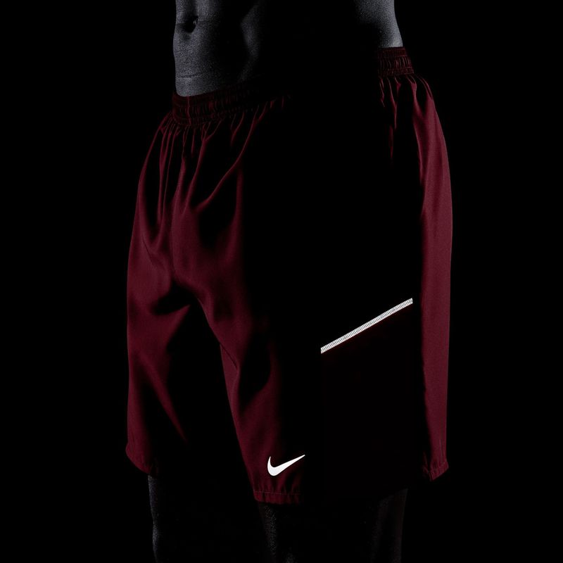 Pantaloni scurți de alergare pentru bărbați Nike Miler tough red/sport red 7