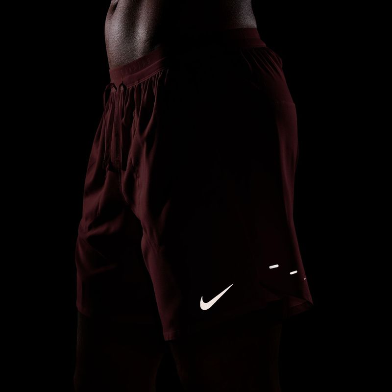 Pantaloni scurți de alergare pentru bărbați Nike Stride Dri-Fit 2in1 7" tough red 7
