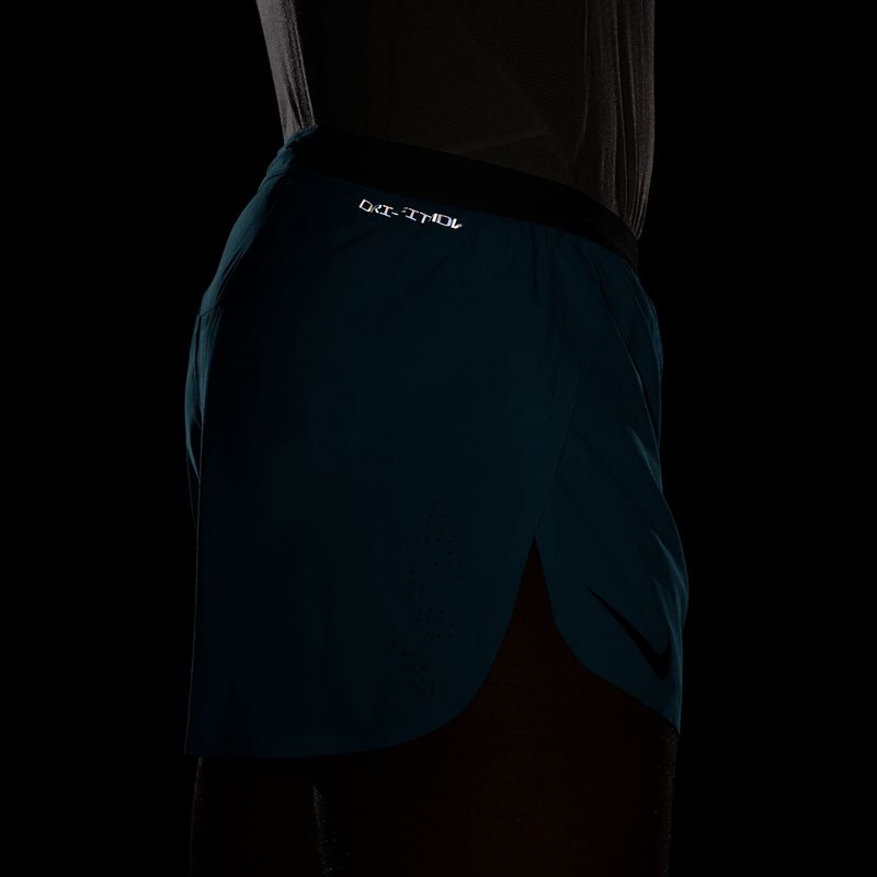 Pantaloni scurți de alergare pentru bărbați Nike AeroSwift light current blue/black 7