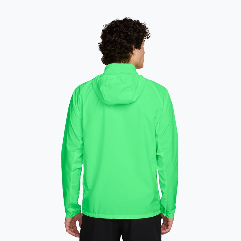 Geacă de alergare pentru bărbați Nike Miler illusion green 2