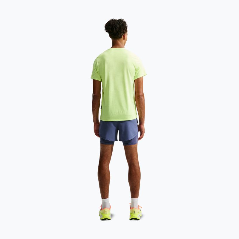 Pantaloni scurți de alergare pentru bărbați Nike Stride diffused blue 3