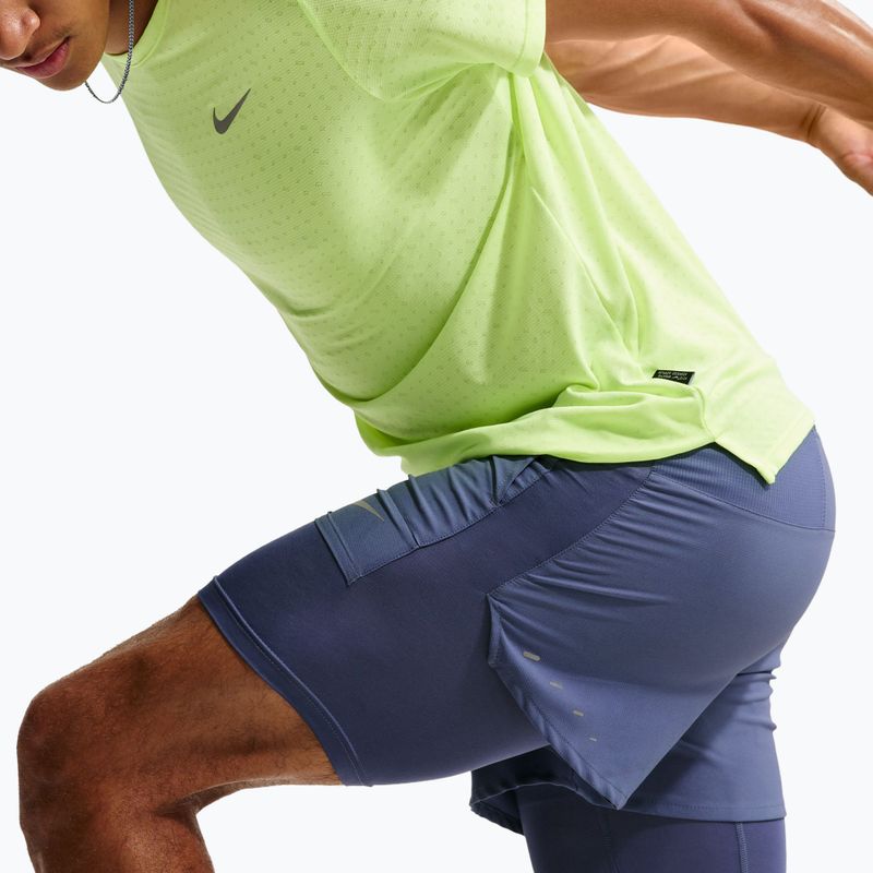 Pantaloni scurți de alergare pentru bărbați Nike Stride diffused blue 4