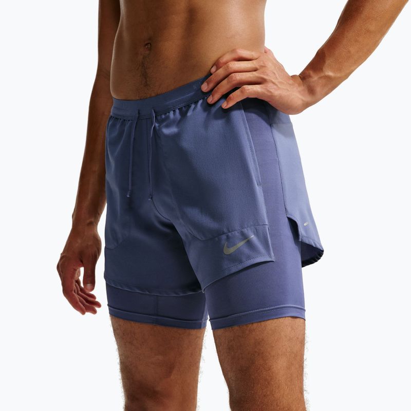 Pantaloni scurți de alergare pentru bărbați Nike Stride diffused blue 5