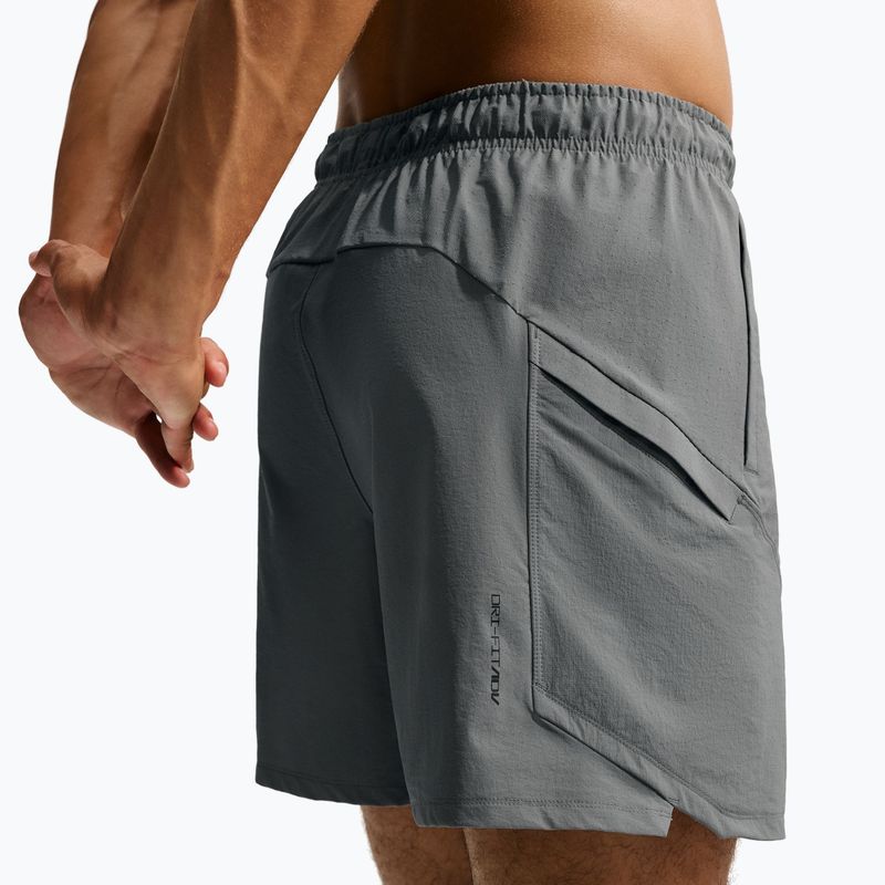 Pantaloni scurți de antrenament pentru bărbați Nike Pro Training smoke grey/smoke grey/black 4