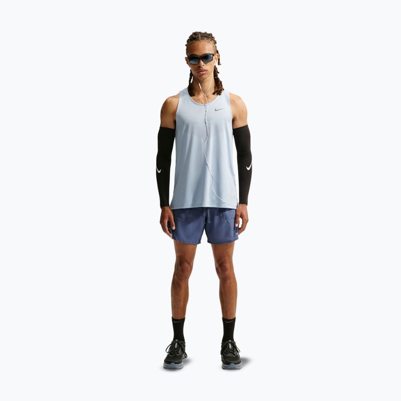 Pantaloni scurți de alergare pentru bărbați Nike Stride Dri-Fit 2in1 7" diffused blue 2